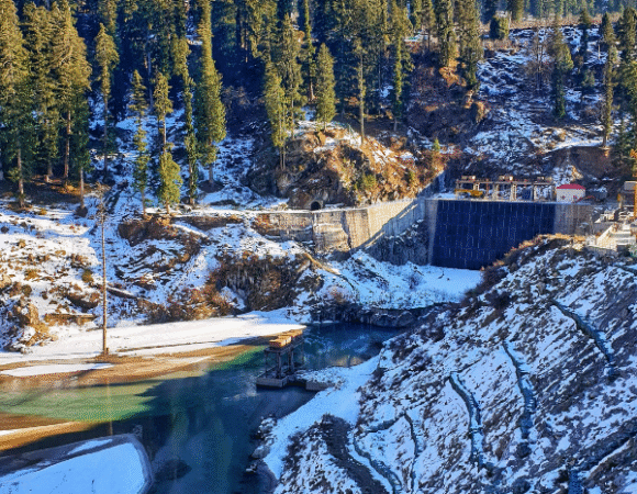 Kasol - Kheerganga - Manali Summer Escape